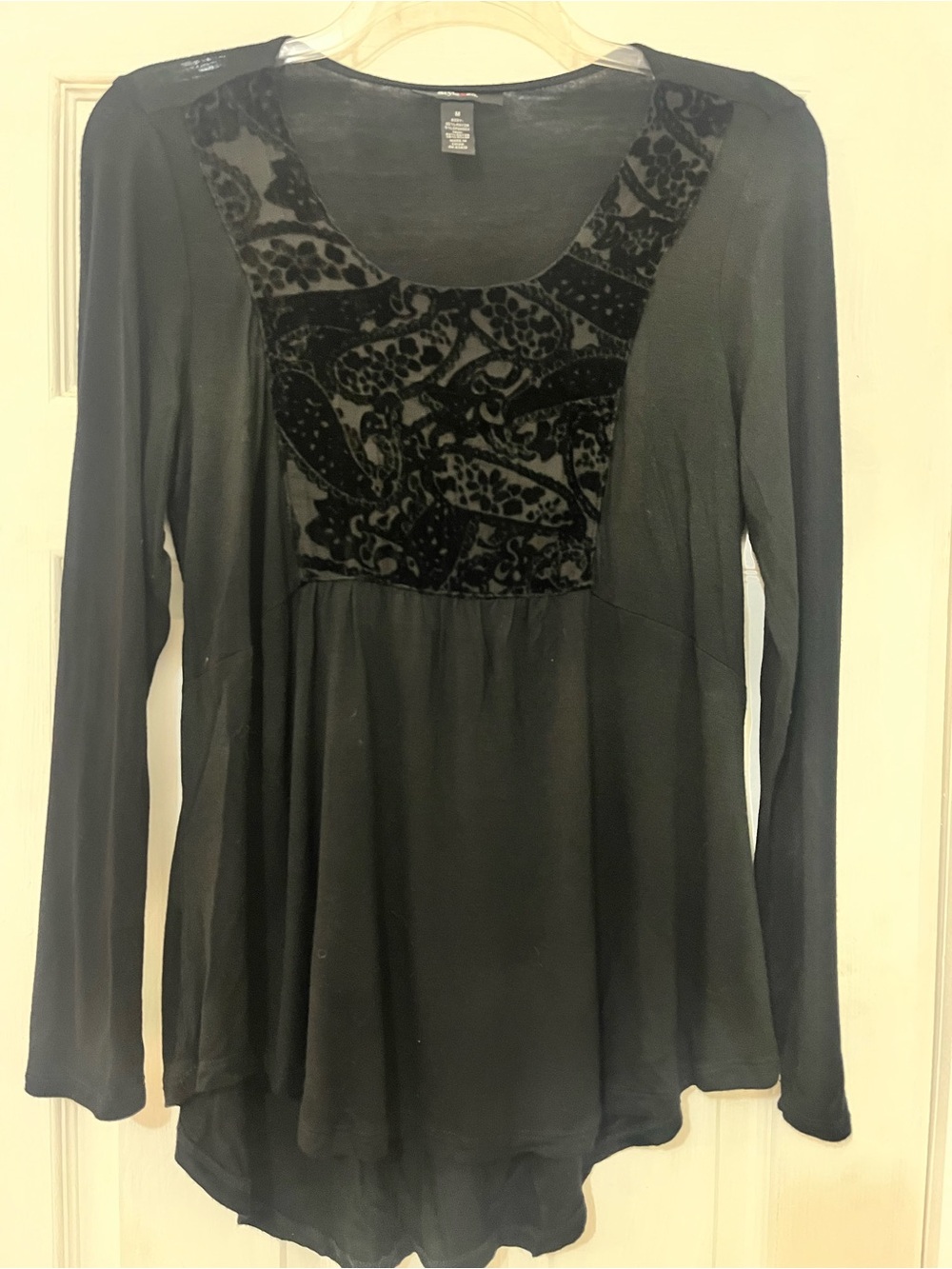 Style & Co. Black Velvet Yoke Long-Sleeve Tunic